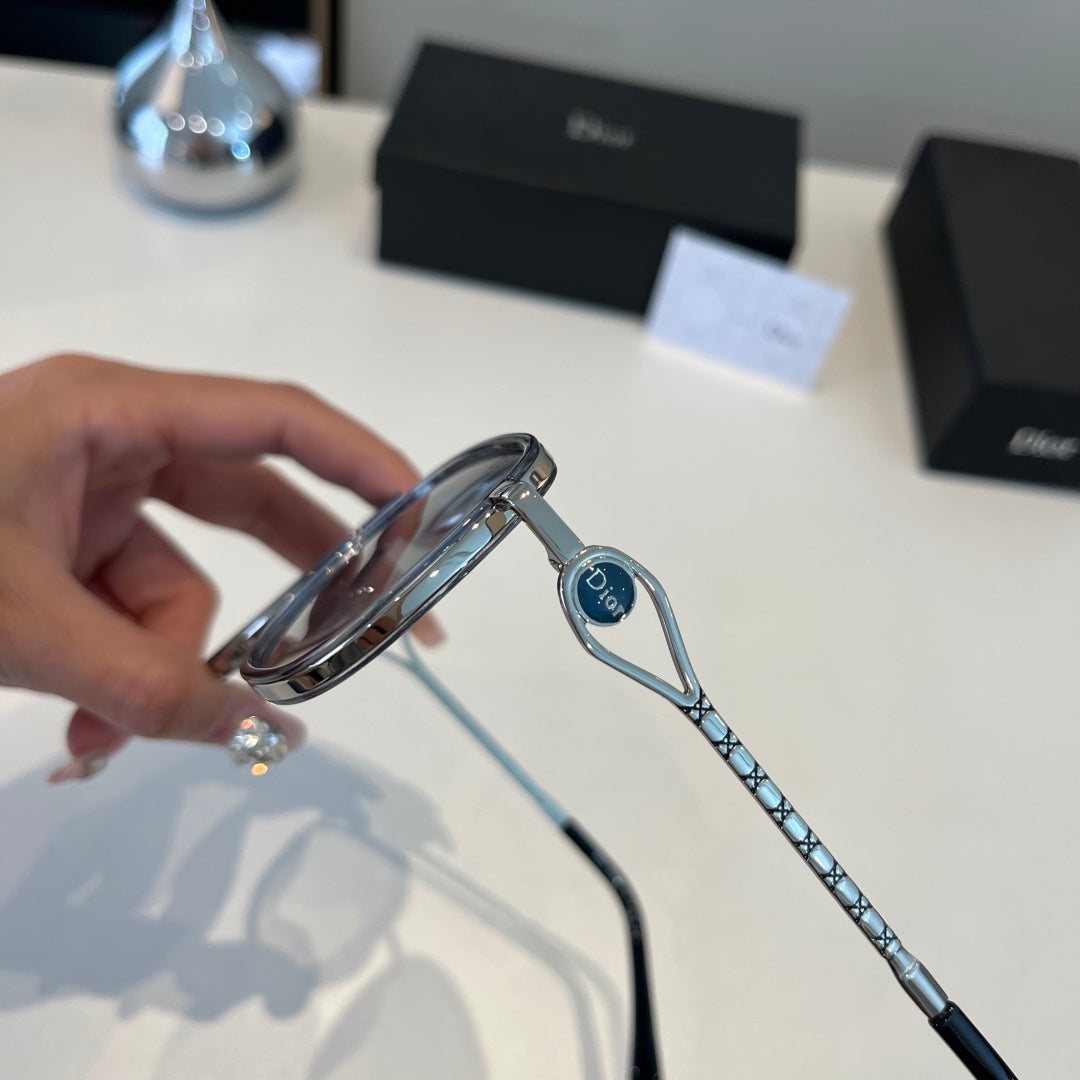 Lunettes de Soleil Dior de Luxe — Lunettes Haut de Gamme
