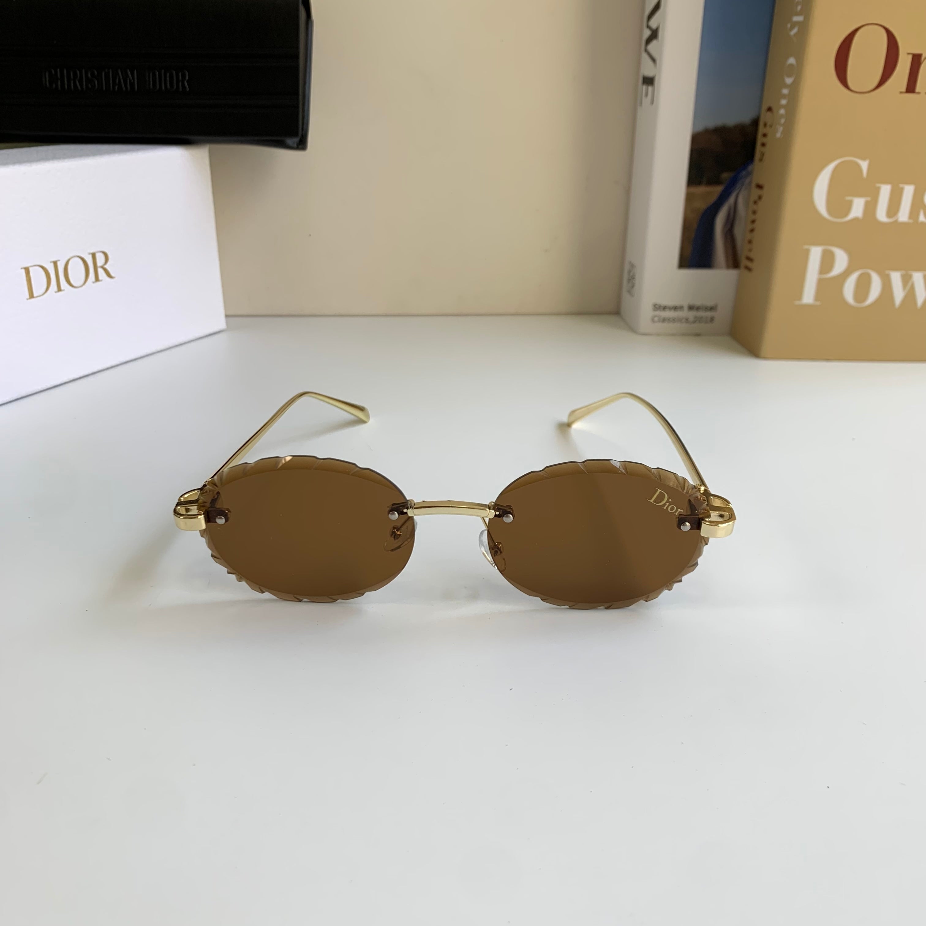 Lunettes de soleil de luxe Dior — Optique haut de gamme