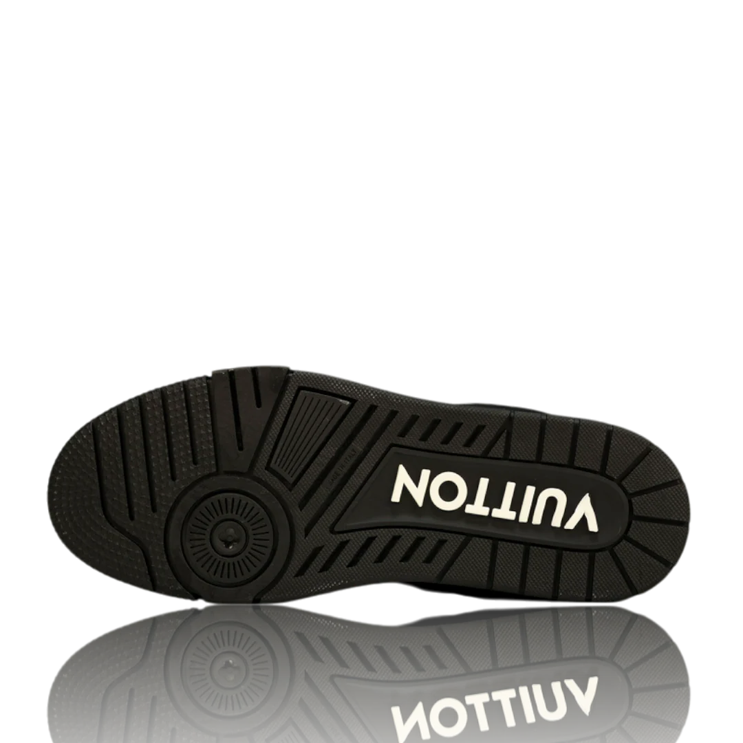 Louis Vuittоп Trainer Low 'Monogram Black Embossed'