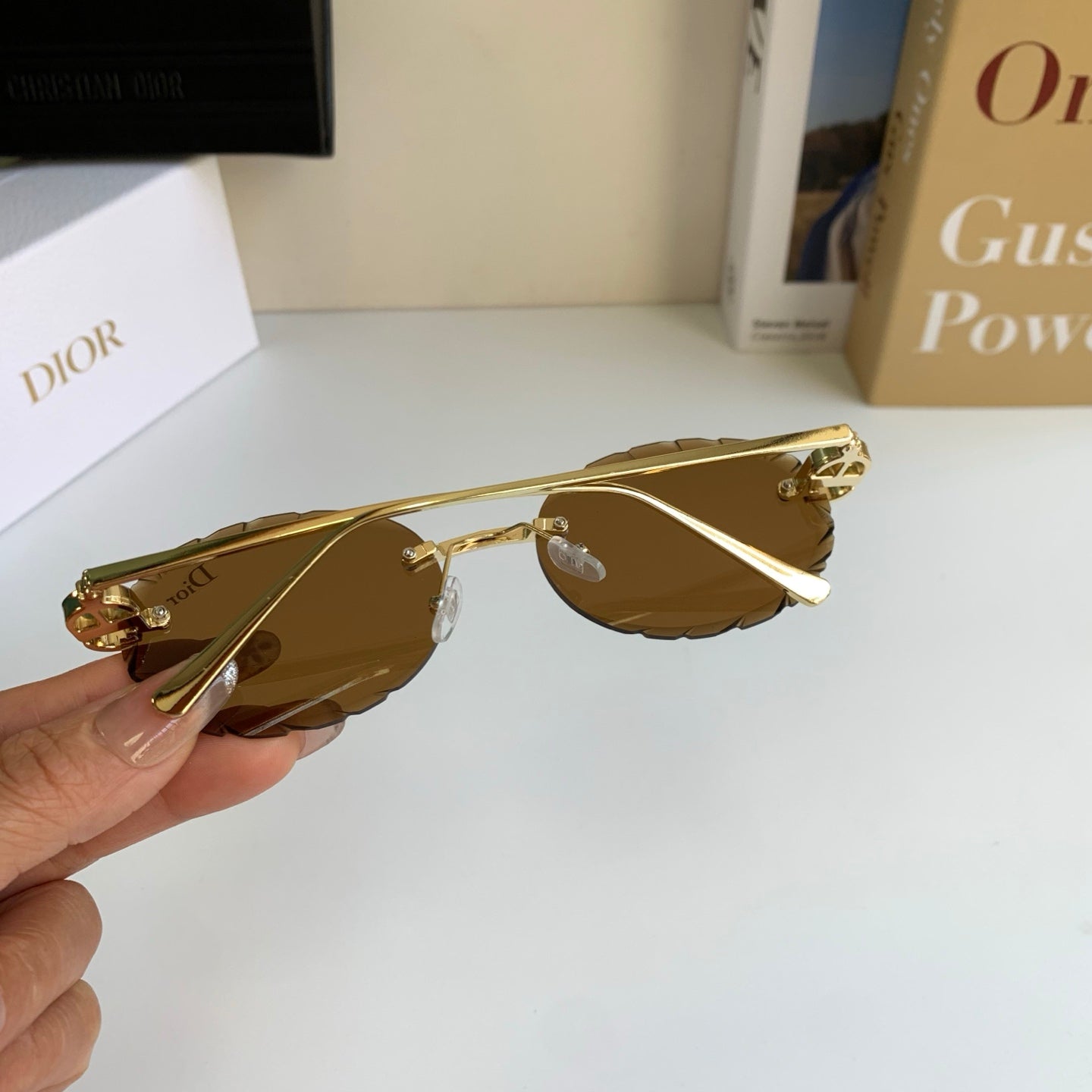Lunettes de soleil de luxe Dior — Optique haut de gamme