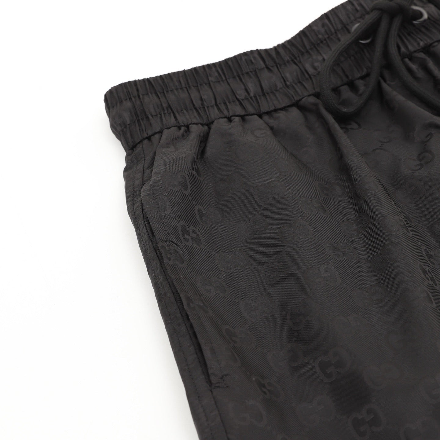 Gucci Double G Subtle Pattern All-Over Print Beach Shorts