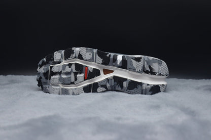 ON LOEWE X Cloud Venture