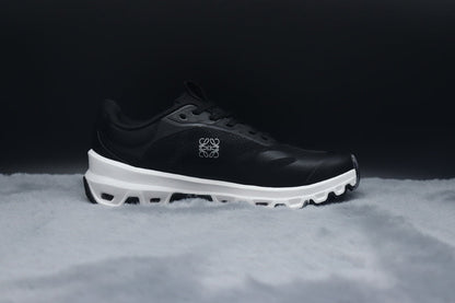 ON LOEWE X Cloud Venture