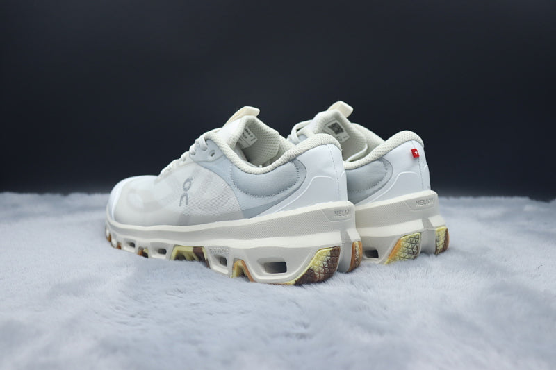ON LOEWE X Cloudventure