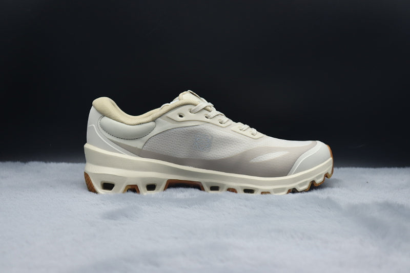 ON LOEWE X Cloudventure