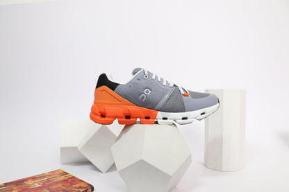 ON Cloudflyer4