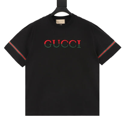 Gucci Red and Green 3D Embroidered Ribbon Short-Sleeve Shirt