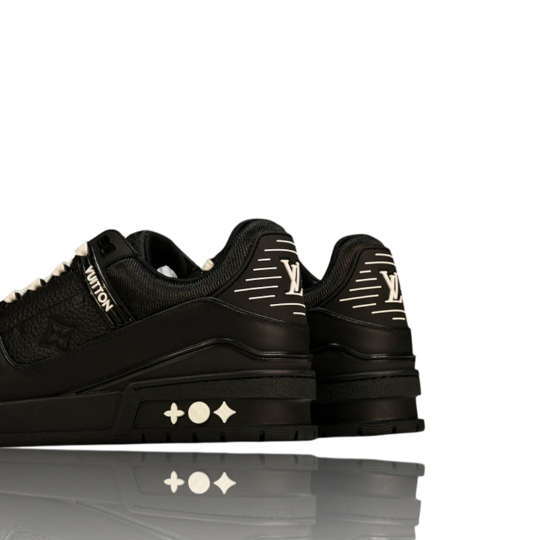 Louis Vuittоп Trainer Low 'Monogram Black Embossed'