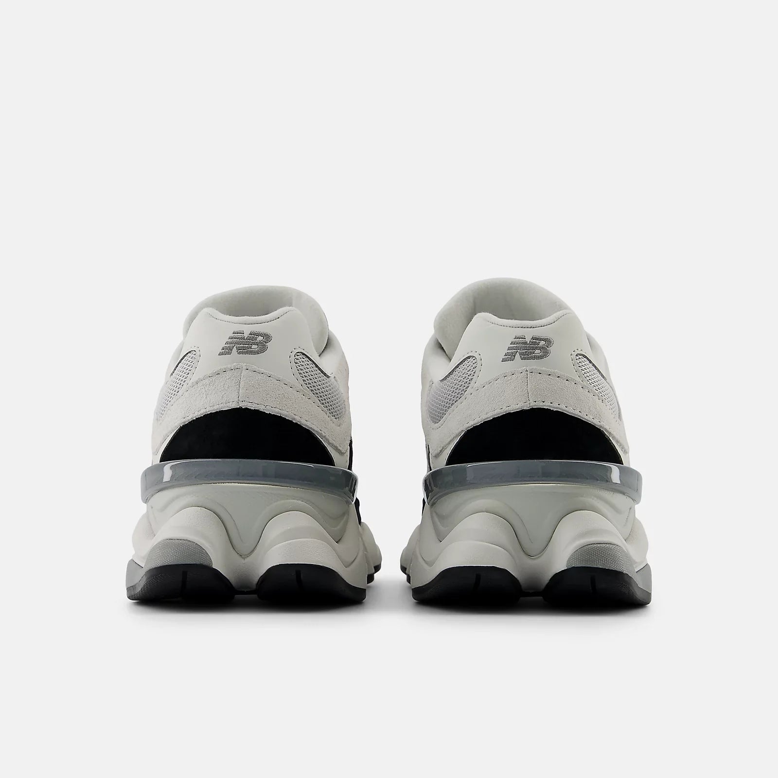 New Balance 9060 BLACK with REFLECTION